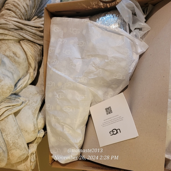 Ugg Classic Mini Mirror Ball Sequin Fur SN 1151291 Designer Winter Size 7 #137 - Picture 15 of 16